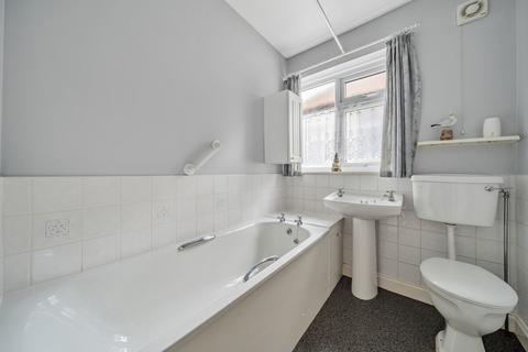 14 Lower Road, Hextable, Swanley, BR8 7RZ