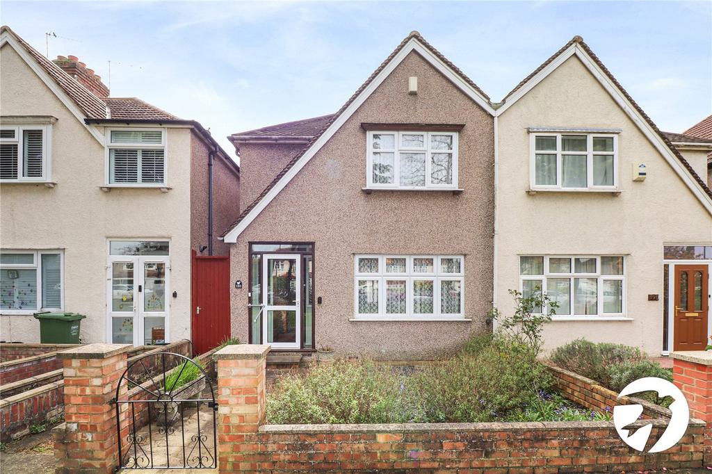 Woolwich Road, London, SE2 3 bed semidetached house for sale £400,000