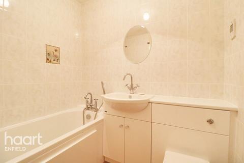 2 Aldbury Mews, London, N9 9JD