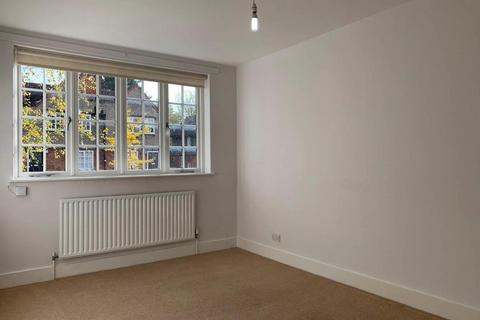 2 bedroom apartment to rent, Dekker Road, Dulwich, London, SE21