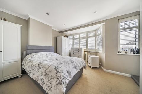 152 Radnor Avenue, Welling, DA16 2BY