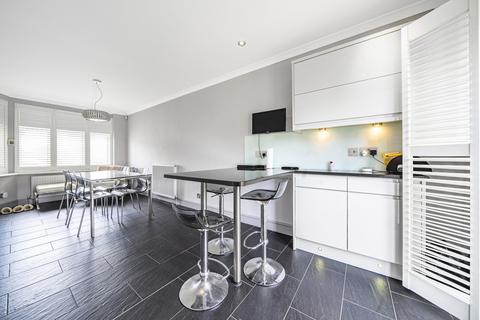 152 Radnor Avenue, Welling, DA16 2BY