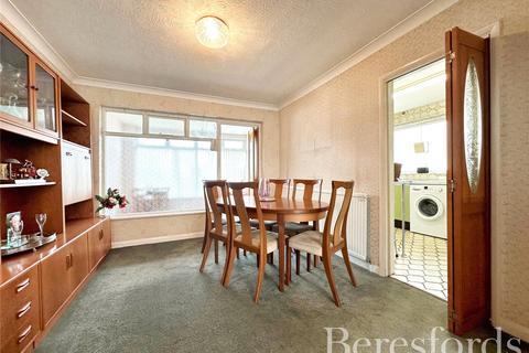 3 bedroom semi-detached house for sale, Dury Falls Close, Hornchurch, RM11