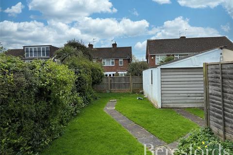 23 Dury Falls Close, Hornchurch, RM11 3AX