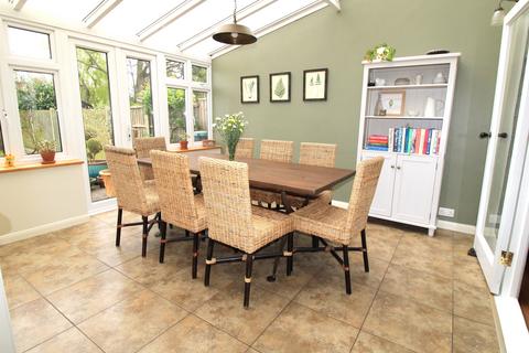 227 Corbets Tey Road, Upminster, RM14 2YW