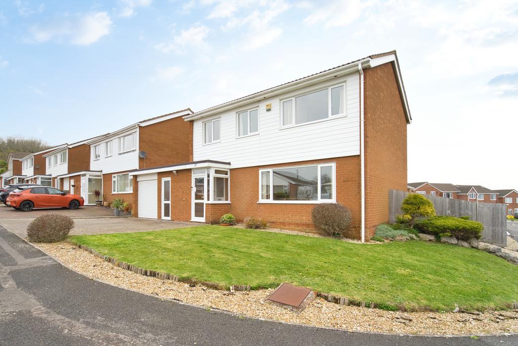 4 Bedroom Detached for Sale