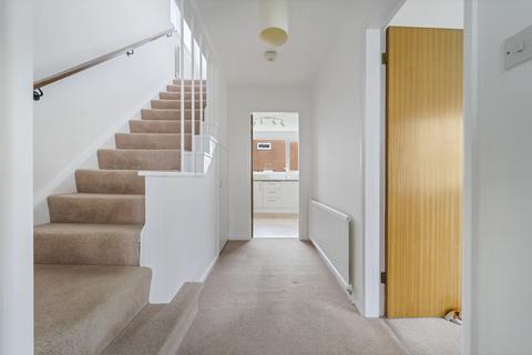 15 Wigmore Gardens, Weston-super-mare, BS22 9AQ