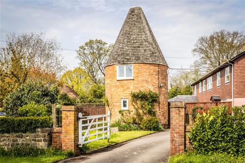 6 bedroom detached house for sale, Upper Green Road, Shipbourne, Tonbridge, Kent, TN11