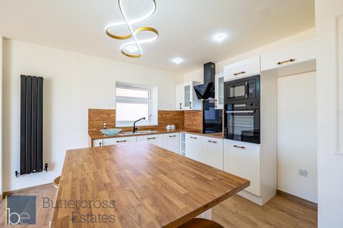 undefined, Fosse Road, East Stoke, NG23 5QQ