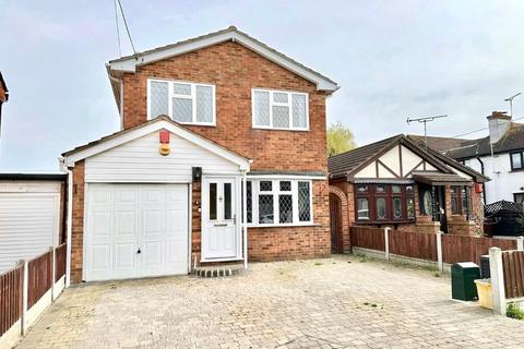 4 bedroom detached house for sale, Thisselt Road, Canvey Island