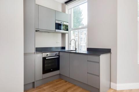 1 bedroom apartment to rent, Shepherds Bush Road London W6
