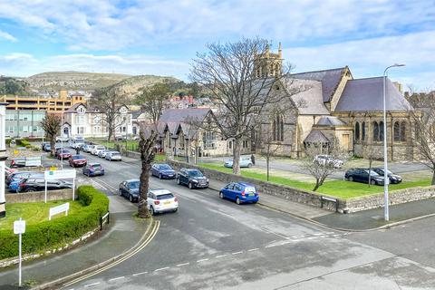 1 bedroom apartment for sale, Trinity Square, Llandudno, Conwy, LL30