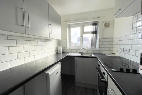 1 bedroom flat for sale, Goode Close, Oldbury B68