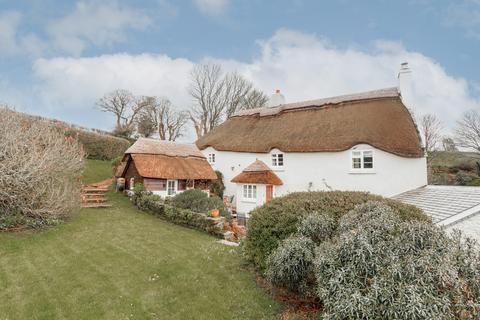 4 bedroom detached house for sale, Tor Church Road, Widewell Devon