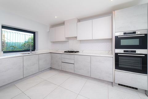 4 bedroom end of terrace house for sale, Belmont Road, Whitstable, CT5
