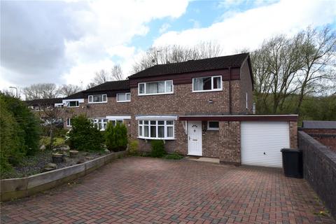 3 bedroom link detached house for sale, Paddock Way, Droitwich, Worcestershire, WR9
