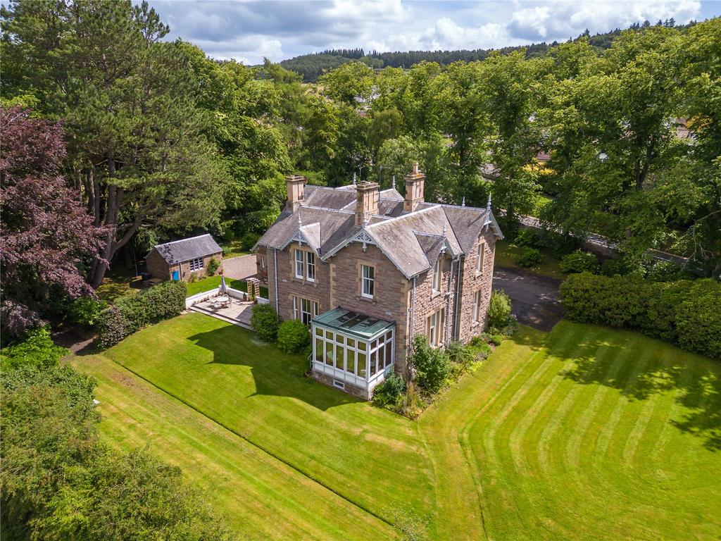 Murray House, Muirhall Road, Perth, PH2 5 bed detached house for sale