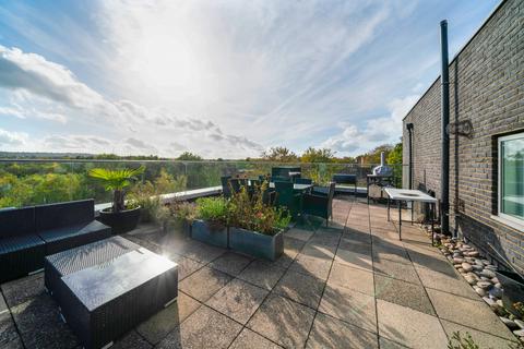 Apartment 4, 67 Green Dale, London, SE5 8JZ