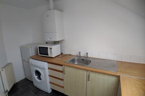 1 bedroom flat to rent, Mitford Road, Manchester M14