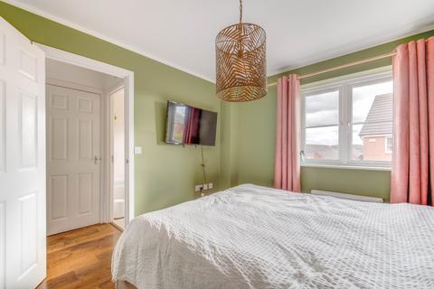 1 Fairweather Close, Redditch, B97 6LE
