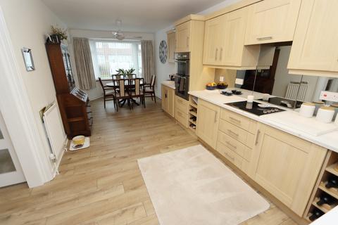 3 bedroom semi-detached house for sale, Neasdon Crescent, North Shields, Tyne and Wear, NE30 2TP