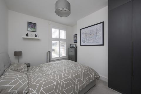 1 bedroom flat for sale, St. Francis Road,  East Dulwich, SE22