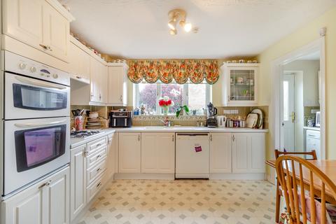 4 bedroom detached house for sale, Priory Way, Langstone