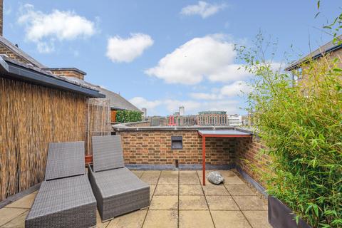 3 bedroom flat to rent, Tower Bridge Wharf, St. Katharines Way, Wapping, London, E1W