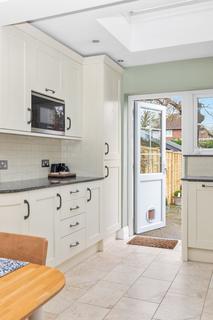 3 bedroom terraced house for sale, Popes Mead, Haslemere, GU27