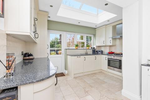 3 bedroom terraced house for sale, Popes Mead, Haslemere, GU27