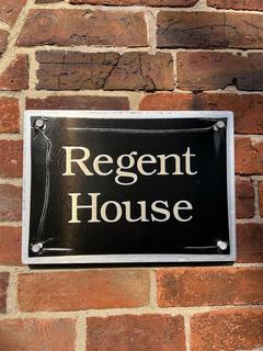 Property to rent - High Street, Burton Upon Trent DE13
