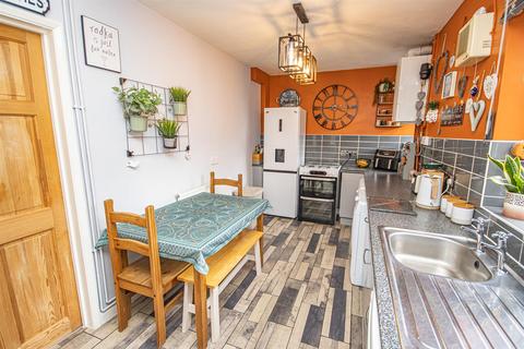 29 Johnson Road, Uttoxeter, ST14 7AR