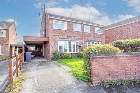 18 Greenacres Drive, Uttoxeter, ST14 7EB