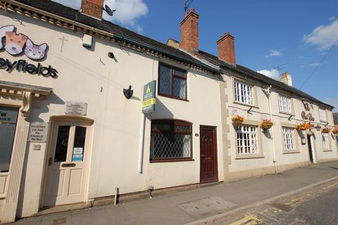 2 bedroom terraced house to rent, High Street, Uttoxeter ST14