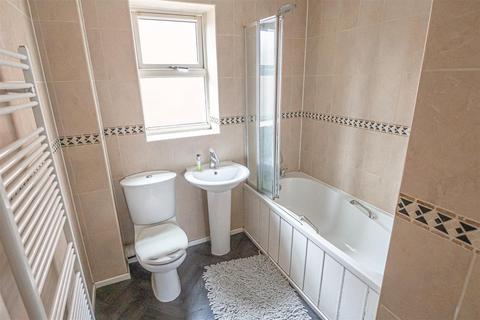 23 Doval Gardens, Tean, Stoke-on-trent, ST10 4EX