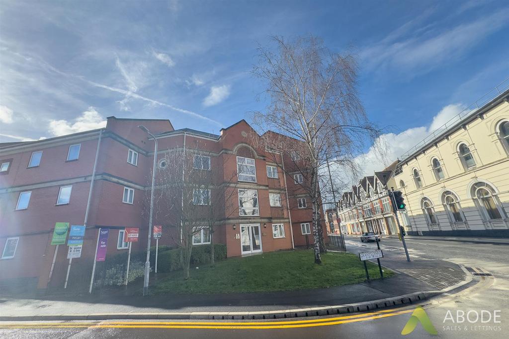 Grants Yard, BurtonOnTrent DE14 1 bed flat for sale £75,000