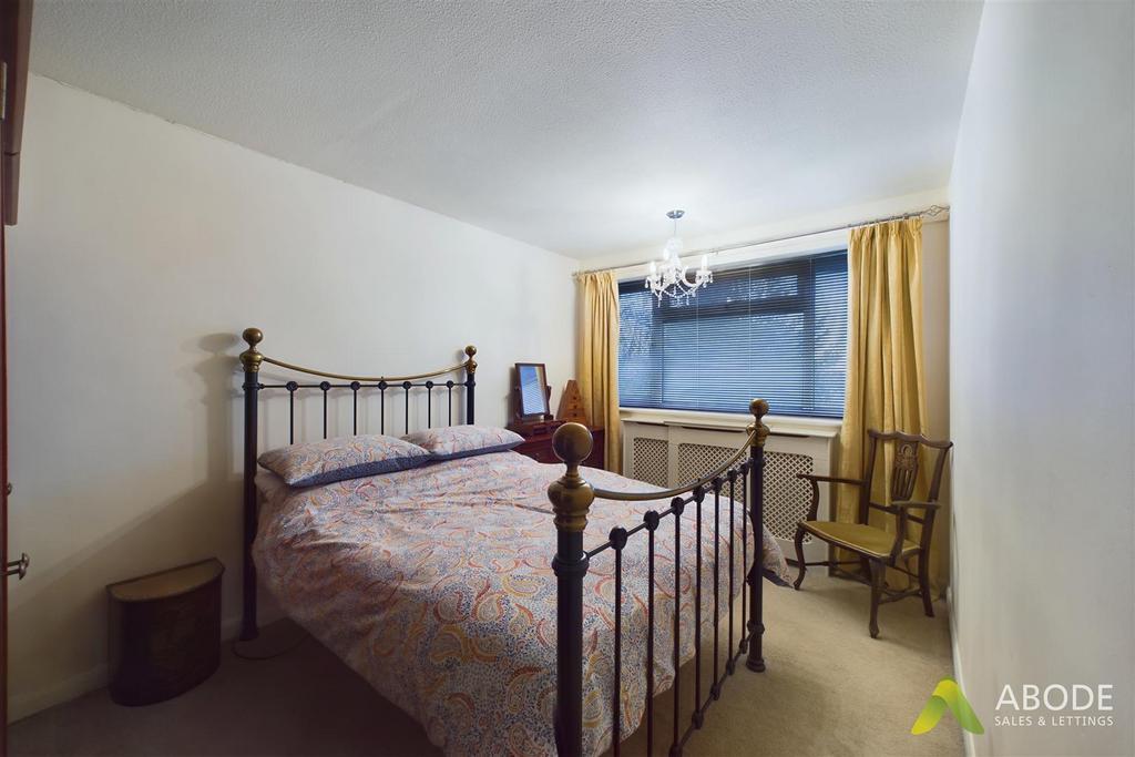 CAM02696 G0-PR0183-STILL022.jpg