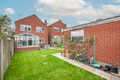 4 bedroom detached house for sale, Paget Rise, Rugeley WS15