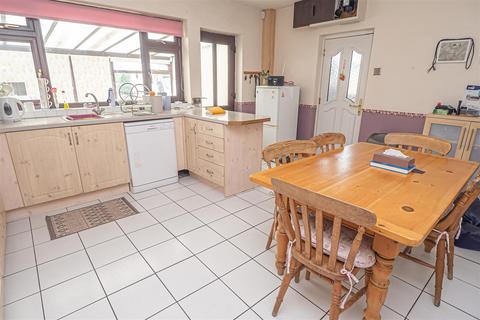 26 Draycott Old Road, Forsbrook, Stoke-on-trent, ST11 9AL