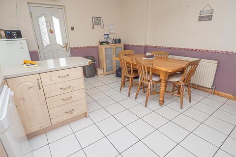 26 Draycott Old Road, Forsbrook, Stoke-on-trent, ST11 9AL