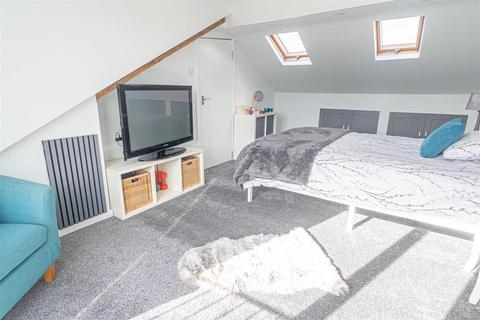 36 Thorley Drive, Cheadle, Stoke-on-trent, ST10 1SA