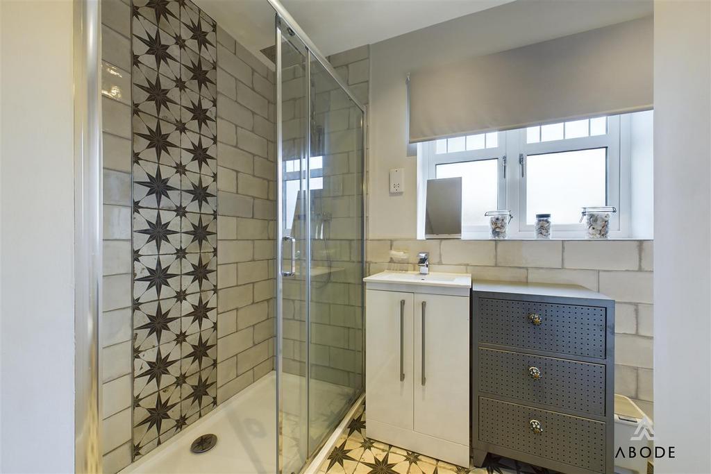 CAM03473 G0-PR0248-STILL004.jpg