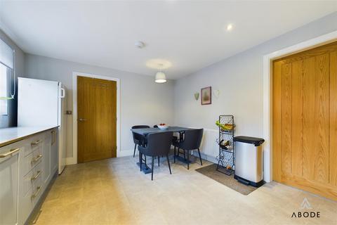 undefined, Seven Acres Close, Uttoxeter ST14