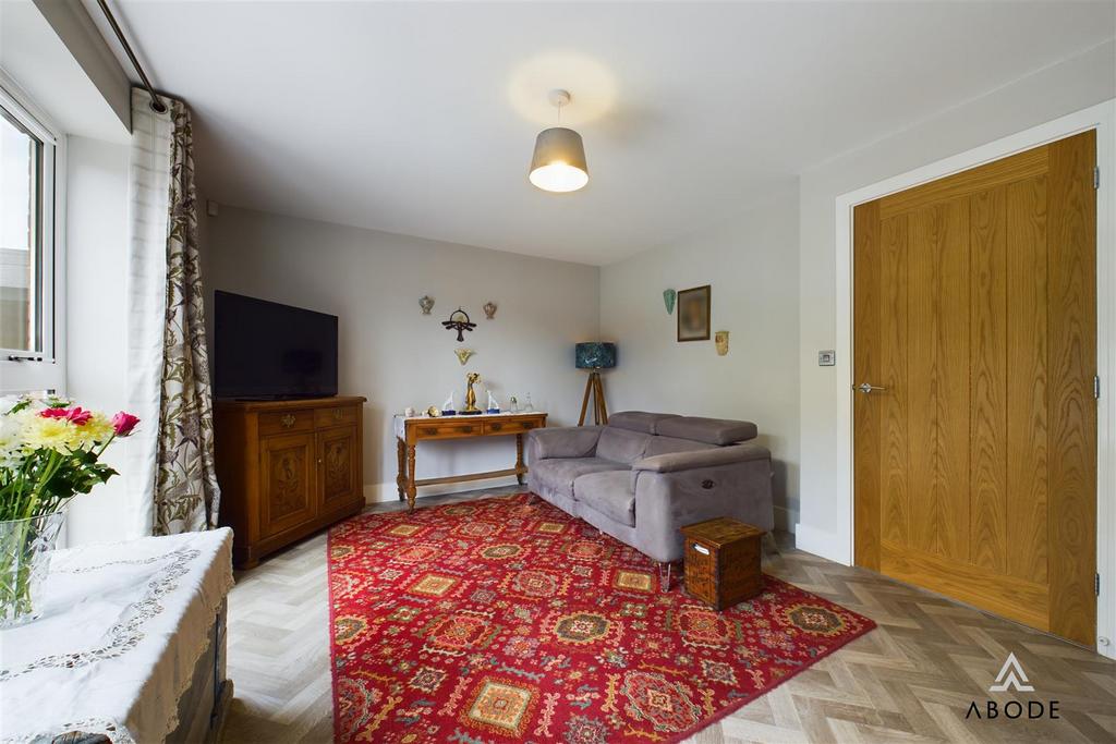 CAM03473 G0-PR0248-STILL007.jpg