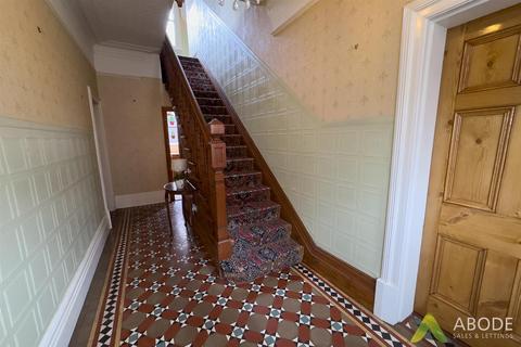 3 Hamilton Road, Burton-on-trent, DE15 0LN