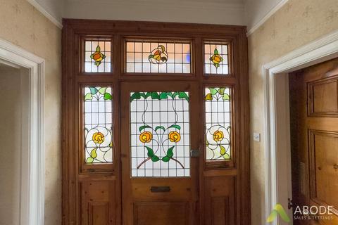 3 Hamilton Road, Burton-on-trent, DE15 0LN