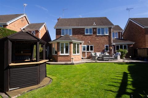 4 bedroom detached house for sale, Teanhurst Road, Tean ST10