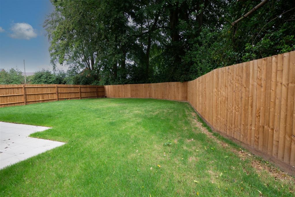 GARDEN .jpg