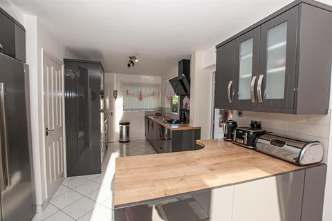 6 Stocks Lane, Bramshall, Uttoxeter, ST14 5DW