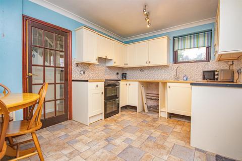 3 bedroom semi-detached house for sale, Heathfield Road, Uttoxeter ST14